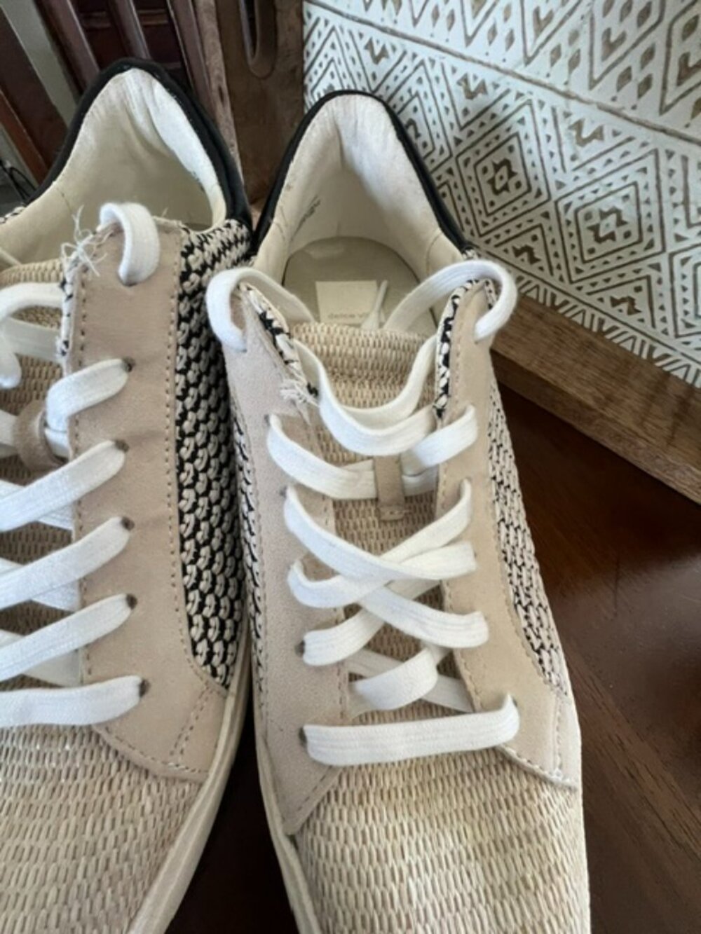 Dolce Vita Zina Woven Raffia Upper Leather Sneakers Womens - Size 8 - Picture 2 of 9